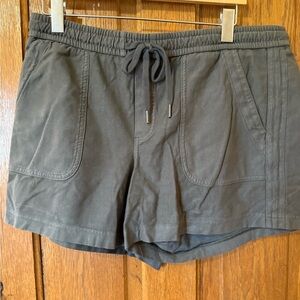 Athleta Size 14Tall Womens Farallon Short,Mid-Rise, Comfort, Starla Fabric